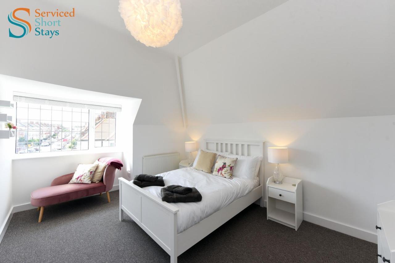 Bella, Two Bedroom Apartment Close To The Beach Margate Bagian luar foto