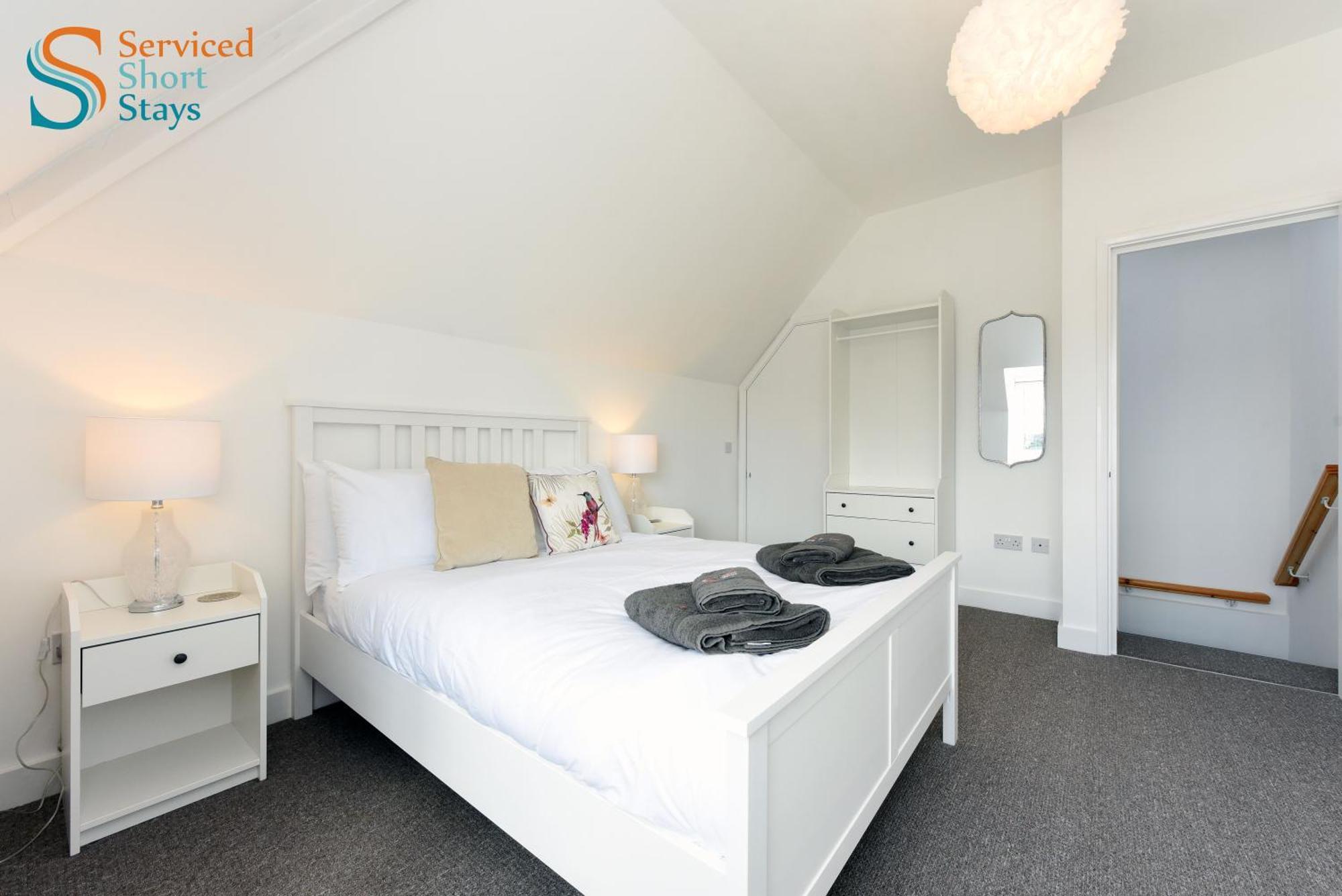 Bella, Two Bedroom Apartment Close To The Beach Margate Bagian luar foto